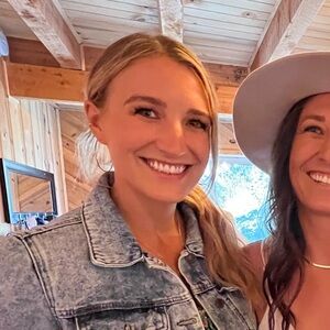 Meet your Posher, Kim